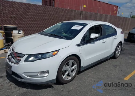 2013 Chevrolet Volt z USA, uszkodzony, nr VIN 1G1RE6E45DU145114